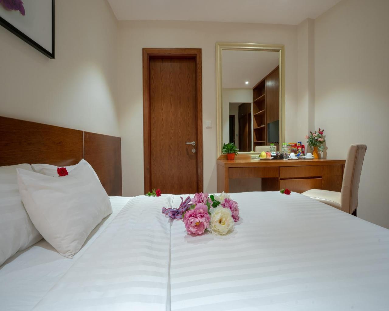Hovi Universal - My Hotel هانوي المظهر الخارجي الصورة